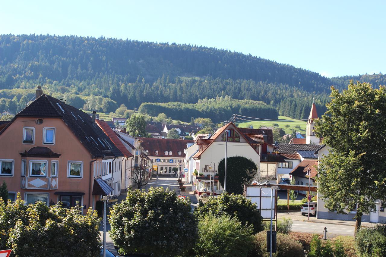 Hotel Heuberger Hof, Wehingen Exteriör bild