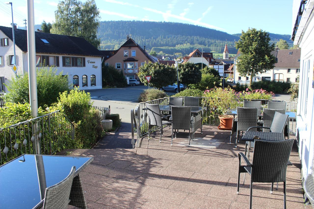Hotel Heuberger Hof, Wehingen Exteriör bild