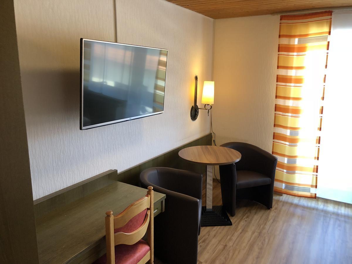 Hotel Heuberger Hof, Wehingen Exteriör bild
